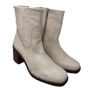 Portland Leather Patina Woman Cream Square Toe Block Heel Leather Zip‎ Boots